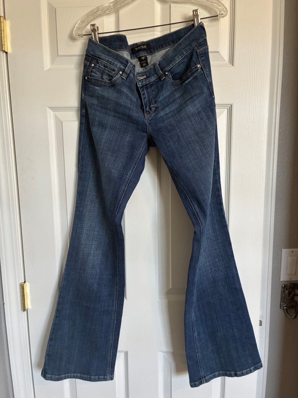 WHBM Flare Leg Blue Jeans Noir 6R